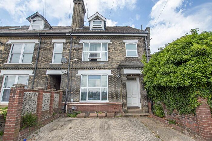 4 Bedroom End Terrace House For Sale In Lower Clarence Road, Norwich, NR1