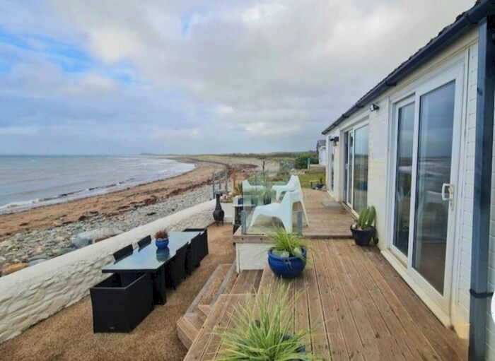 3 Bedroom Detached House For Sale In Pontllyfni, Caernarfon, Gwynedd, LL54