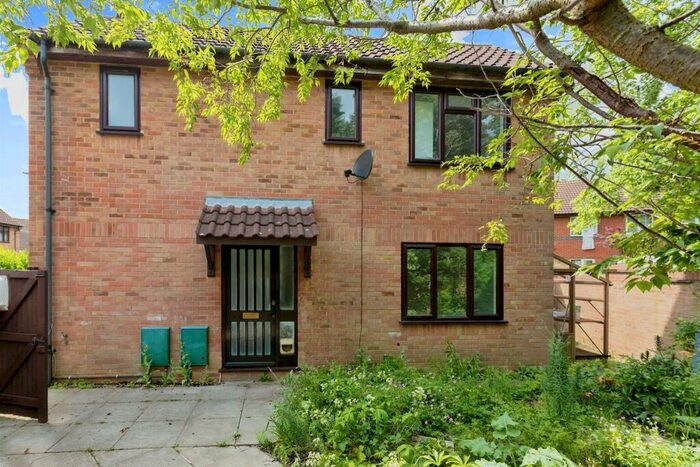 2 Bedroom Semi-Detached House For Sale In Whichford, Giffard Park, Milton Keynes, MK14