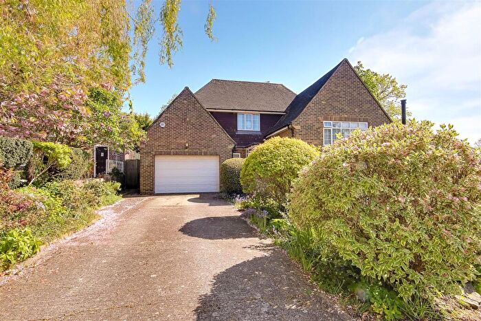 4 Bedroom Detached House For Sale In Longlands, Worthing, BN14