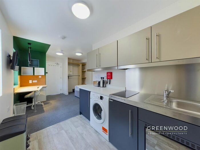 1 Bedroom Flat To Rent In Hythe Quay, Colchester, CO2