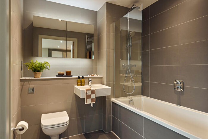 1 Bedroom Flat To Rent In Flat, Anchor House, Conington Road, London, SE13