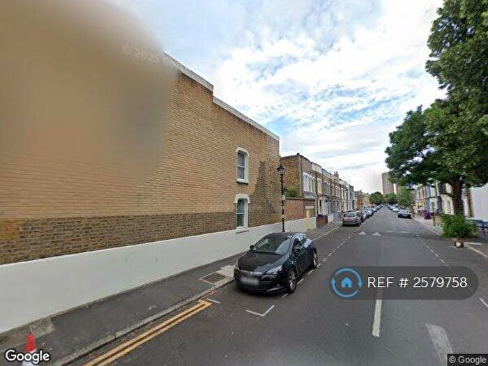 4 Bedroom Semi Detached House To Rent In Antill Road, London, E3