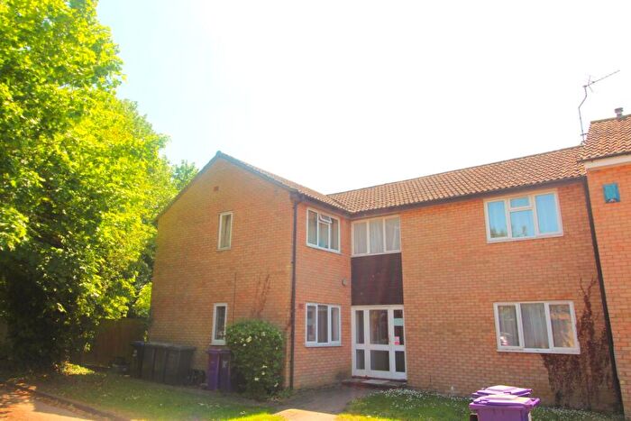 Studio For Sale In Westell Close, Baldock, SG7
