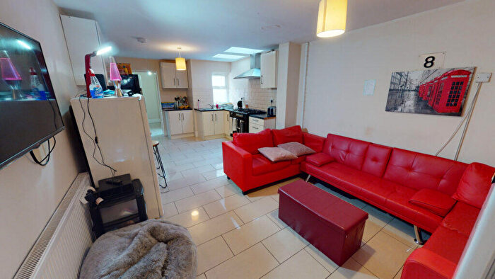 8 Bedroom House To Rent In Tiverton Road, Selly Oak, B29