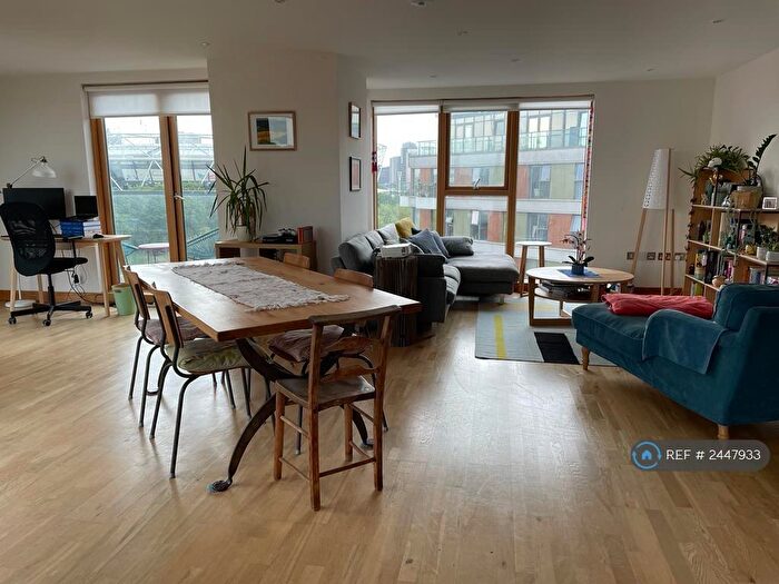 2 Bedroom Flat To Rent In Wick Lane, London, E3