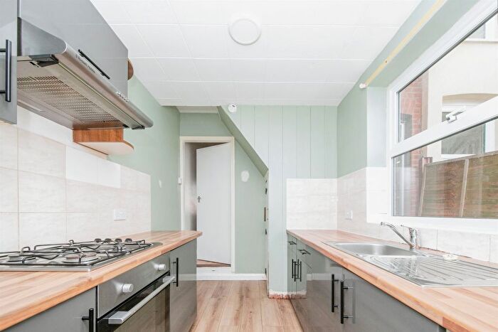 3 Bedroom Terraced House For Sale In Riverside Road, Ipswich, IP1