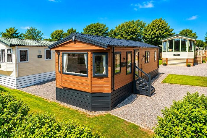 2 Bedroom Park Home For Sale In Capernwray, Carnforth, LA6