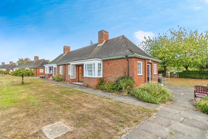 1 Bedroom Detached Bungalow For Sale In Sir Malcolm Stewart Homes, Stewartby, Bedford, MK43