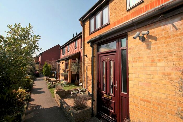 3 Bedroom Terraced House To Rent In St Georges Road, Mitcham, CR4