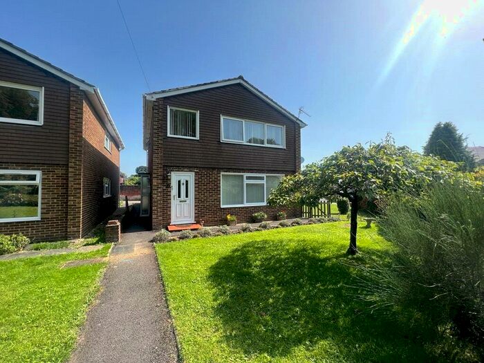 2 Bedroom Maisonette To Rent In Apollo Place, Pound Street, Southampton, Hampshire, SO18