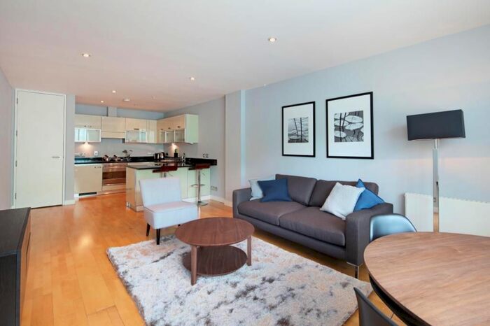 2 Bedroom Flat To Rent In Allan House, Saffron Hill, Clerkenwell, EC1N