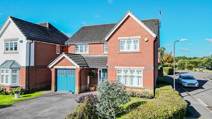 4 Bedroom Detached House For Sale In Greenhill, Staplehurst, Tonbridge, TN12