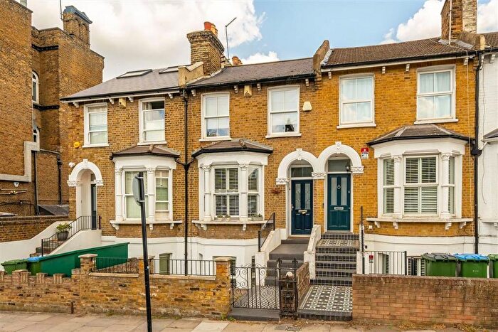 3 Bedroom Terraced House For Sale In Combedale Road, Greenwich, SE10