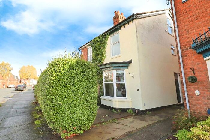 3 Bedroom Semi Detached House For Sale In Riches Street, Wolverhampton, West Midlands, WV6