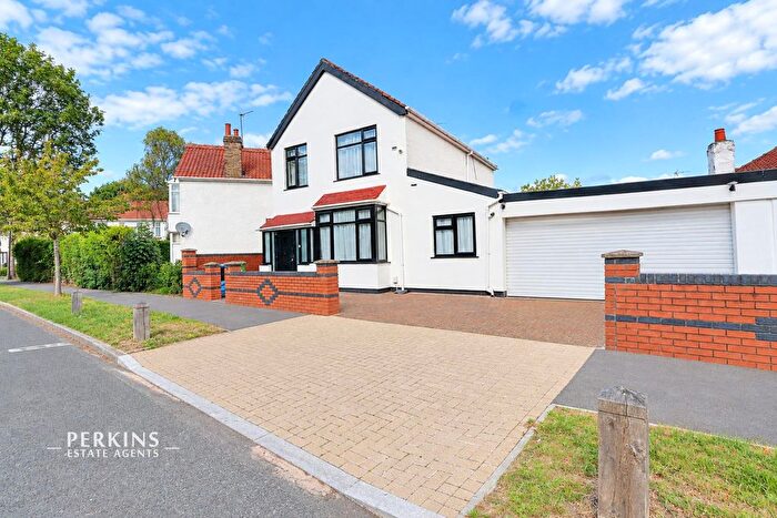 4 Bedroom Property For Sale In Sylvester Road, Wembley, HA0