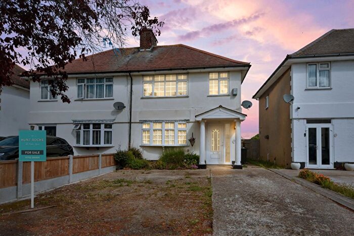 3 Bedroom Semi Detached House For Sale In Caulfield Road, Shoeburyness, Essex, SS3