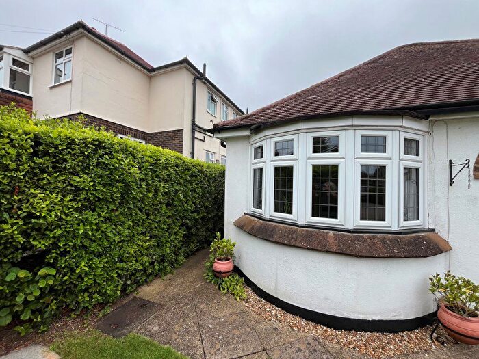 1 Bedroom Studio To Rent In At Sibley Avenue, Harpenden, AL5