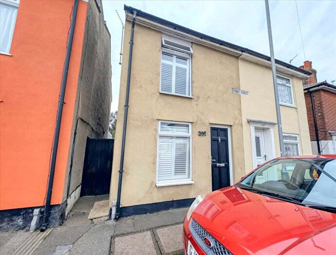 3 Bedroom Semi-Detached House For Sale In Sydney Street, Brightlingsea, CO7