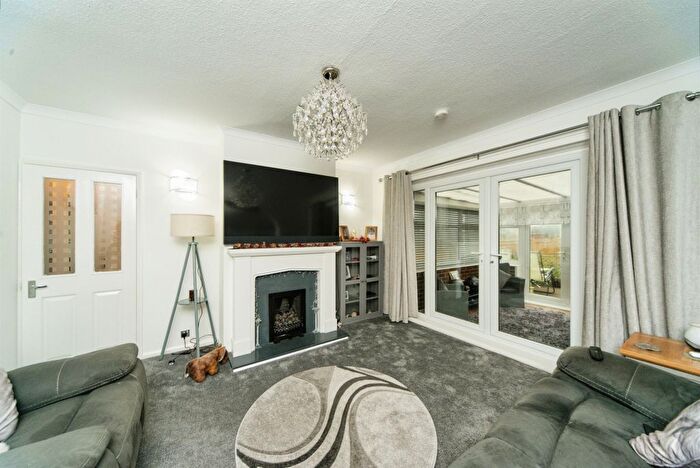 2 Bedroom Detached Bungalow For Sale In Alfray Road, Bexhill-On-Sea, TN40