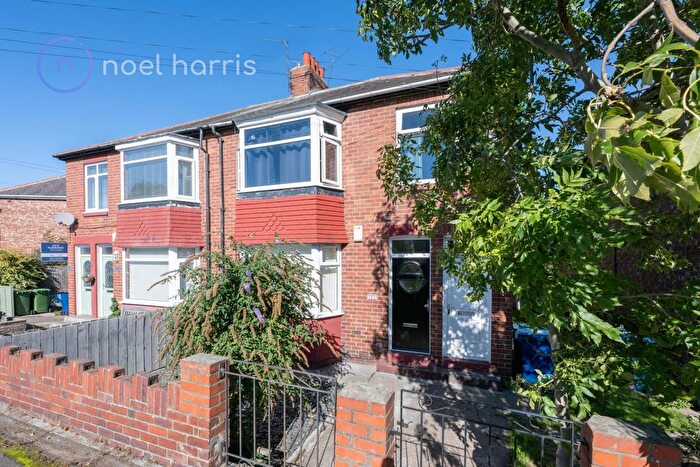 2 Bedroom Flat For Sale In Bosworth Gardens, Heaton, NE6