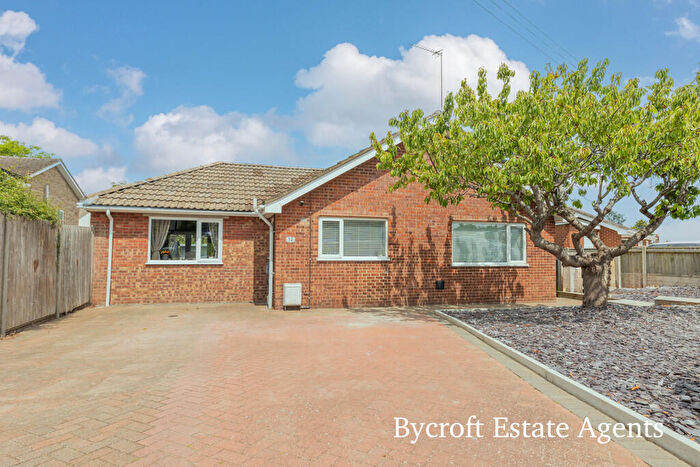 4 Bedroom Detached Bungalow For Sale In Ranworth Close, Belton, Great Yarmouth, NR31