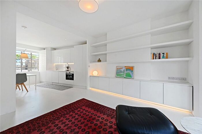 Studio To Rent In Kensington Church Street, Kensington, London, W8