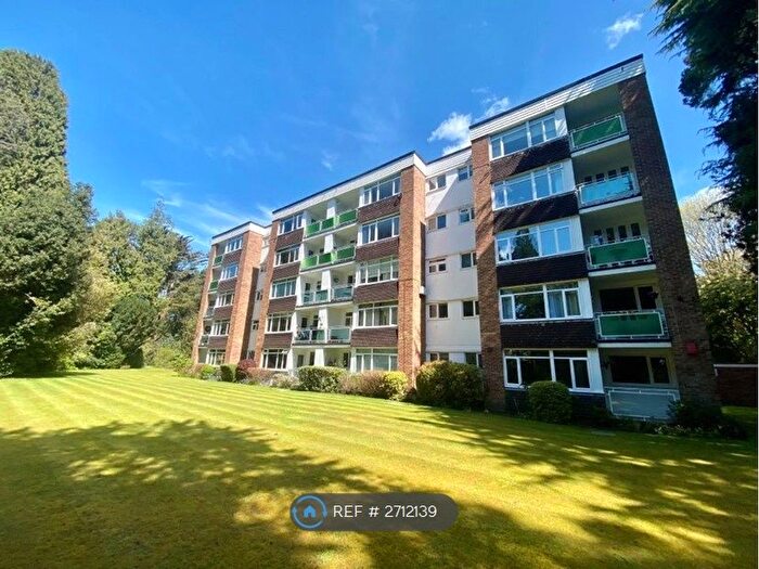 2 Bedroom Flat To Rent In The Avenue, Poole, BH13
