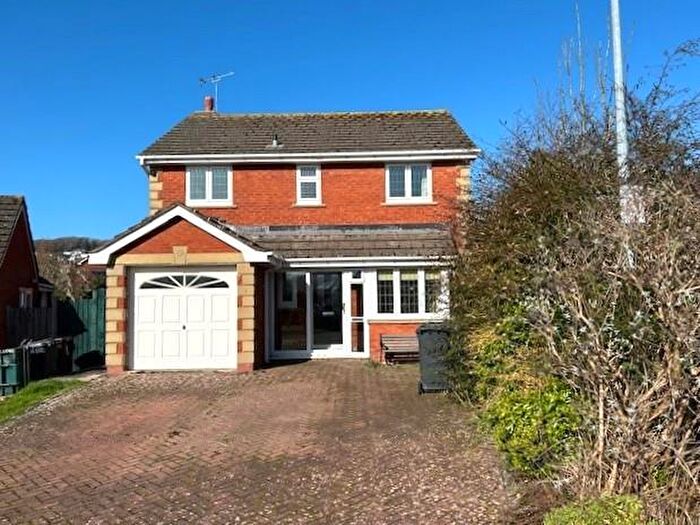 4 Bedroom Detached House For Sale In Charleston Road, Penrhyn Bay, Llandudno, LL30