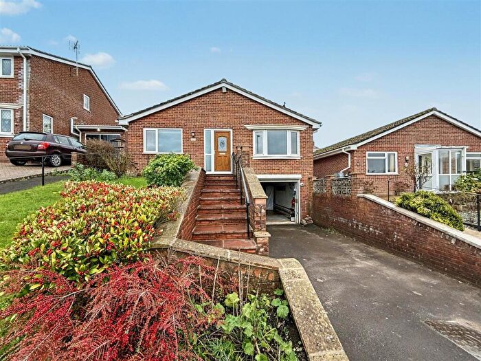 2 Bedroom Detached Bungalow To Rent In Jessopp Avenue, Bridport, Dorset, DT6