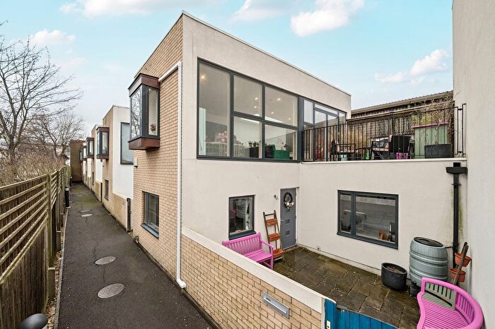 2 Bedroom Terraced House For Sale In Walnut Tree Close, Guildford, GU1