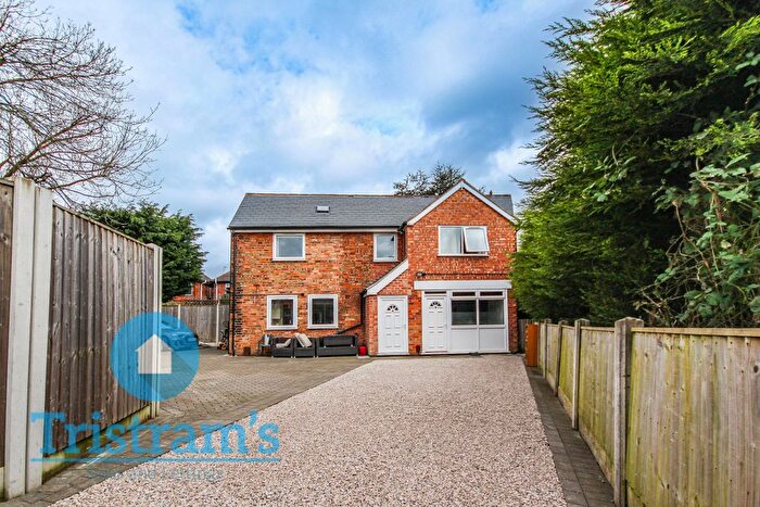 2 Bedroom Semi-Detached House To Rent In Station Road, Beeston, Nottingham, NG9