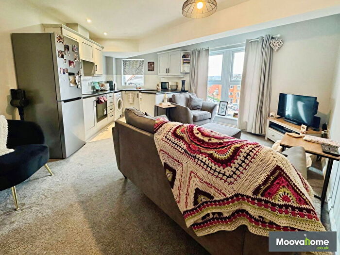 1 Bedroom Flat To Rent In Celsus Grove, Swindon, SN1