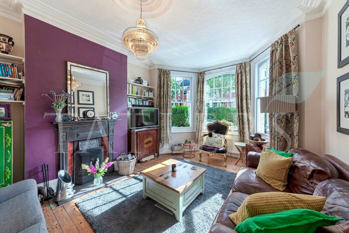 5 Bedroom Terraced House To Rent In Grasmere Road, London, N10