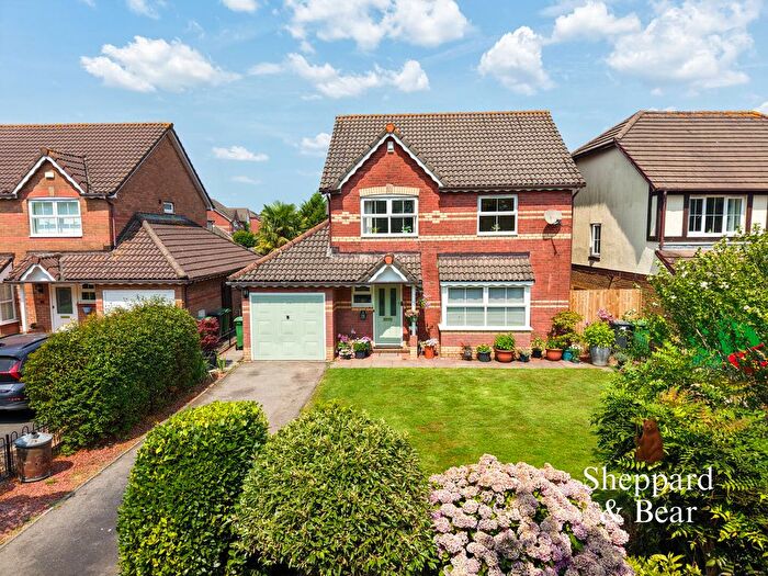 4 Bedroom Property For Sale In Water Avens Close, Cardiff, CF3