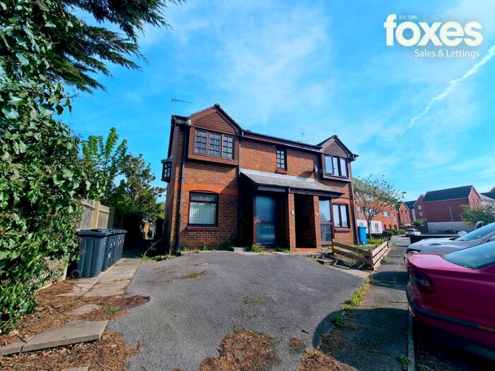 1 Bedroom Flat To Rent In Newfoundland Drive, BH15