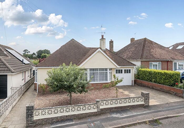 4 Bedroom Chalet For Sale In Coulsdon Road, Sidmouth, EX10