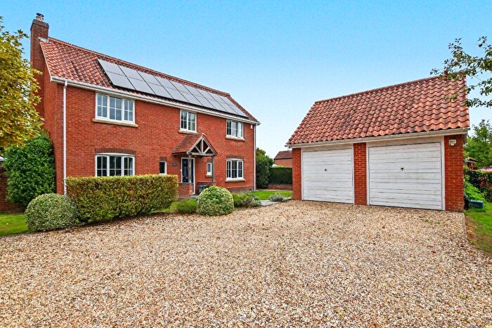 4 Bedroom Detached House For Sale In Stathe Road, Burrowbridge, Bridgwater, Somerset, TA7