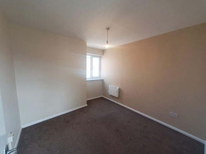 1 Bedroom Flat To Rent In Promenade, Whitley Bay, NE26
