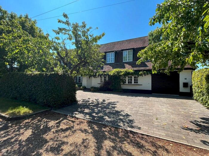 5 Bedroom Semi-Detached House For Sale In High Street, Sutton, Sandy, SG19