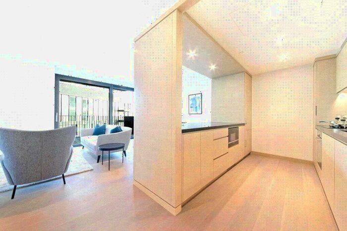 1 Bedroom Apartment To Rent In Legacy Building, Embassy Gardens, Nine Elms, SW11