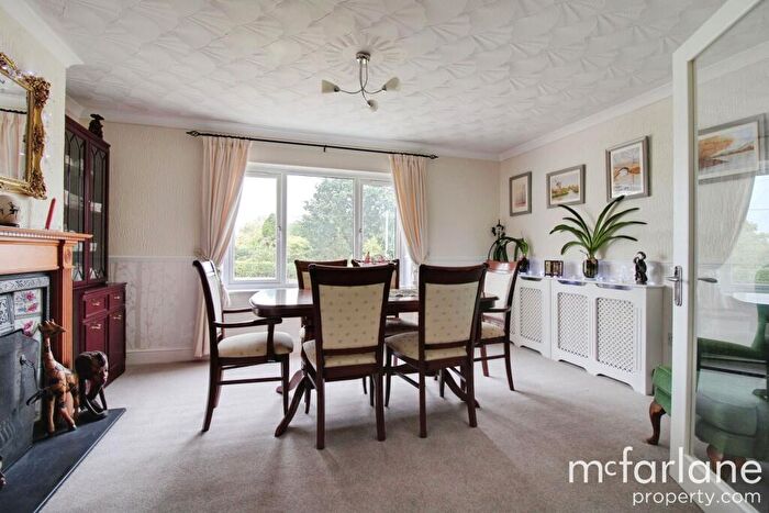 6 Bedroom Detached House For Sale In Uffcott, Swindon, SN4