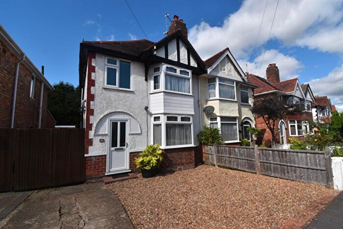 4 Bedroom House To Rent In Northway, Leamington Spa, CV31