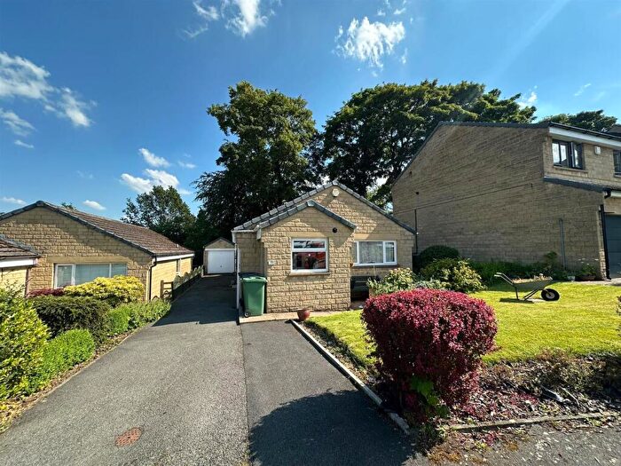 3 Bedroom Bungalow To Rent In Netherlea Drive, Netherthong, HD9