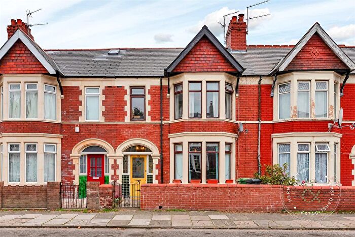 3 Bedroom Terraced House For Sale In Lansdowne Road, Canton, Cardiff, CF5