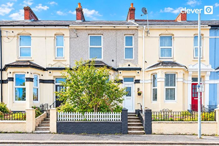 2 Bedroom Terraced House For Sale In Alvington Street, Cattedown, Plymouth, PL4