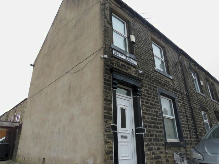 3 Bedroom End Of Terrace House To Rent In Unity Terrace, Halifax HX1