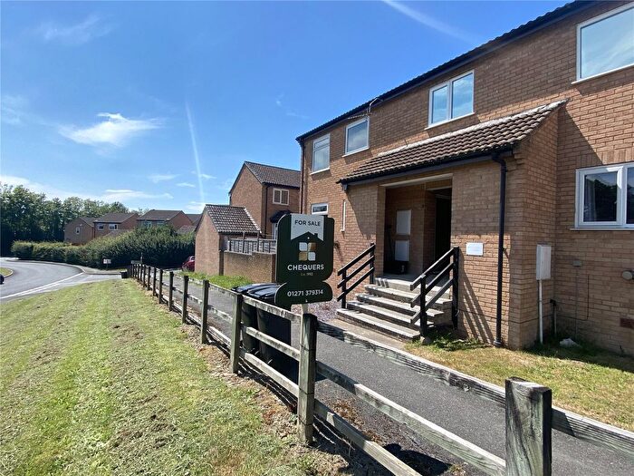 1 Bedroom Flat For Sale In Barton Road, Barnstaple, Devon, EX32