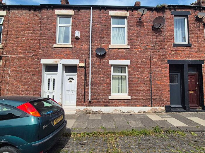 2 Bedroom Flat To Rent In St. Pauls Road, Jarrow, NE32