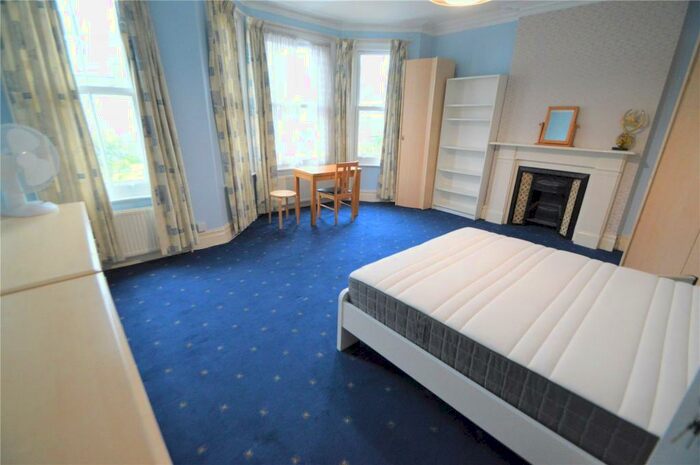 1 Bedroom Property To Rent In Chatsworth Road, Croydon, CR0